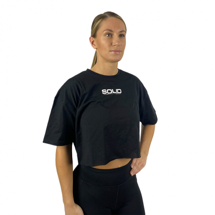 SOLID Nutrition Cropped Tee, black/white i gruppen Träningstillbehör / Träningskläder hos Tillskottsbolaget (SOLID78453)